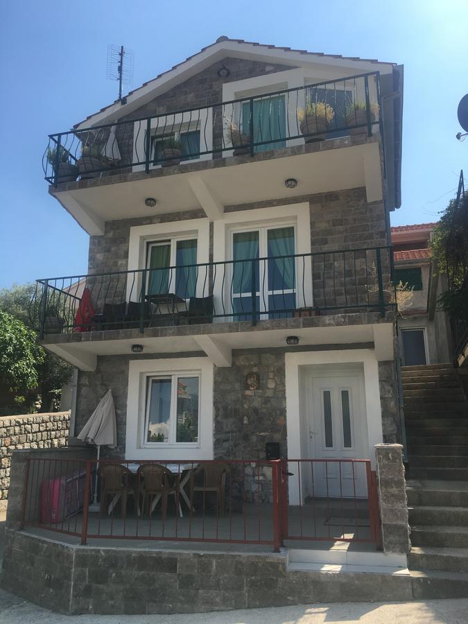 Studio Apartments Krasici Tivat Exteriör bild